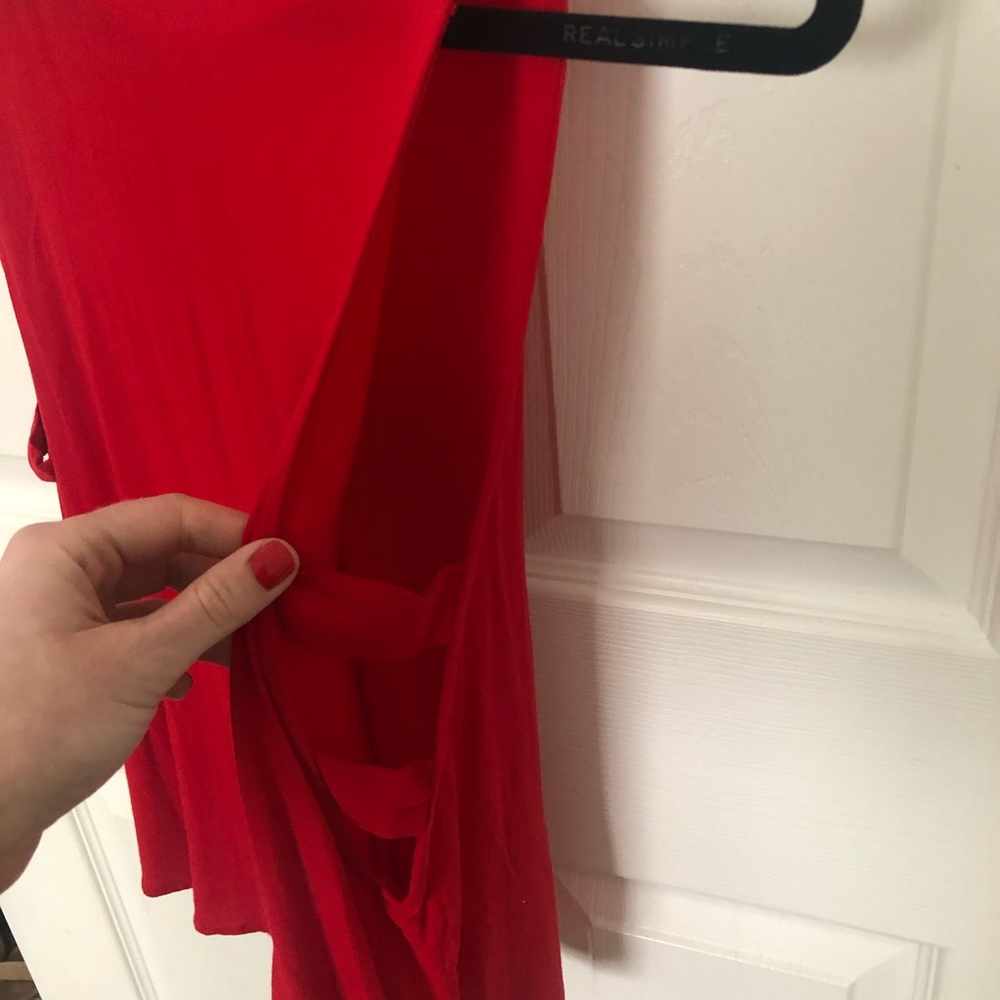 ASTR keyhole cutout tank